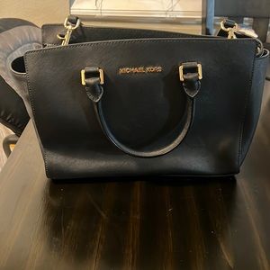 Micheal Kors bag
